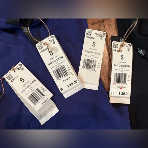 NWT Lot Of 4 Adidas Tank Tops Size Small - Picture 2 of 10